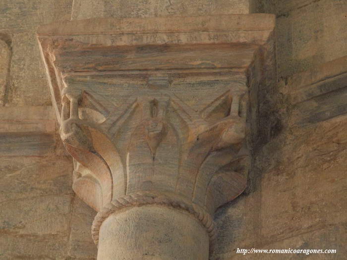 CAPITEL DE LA CABECERA